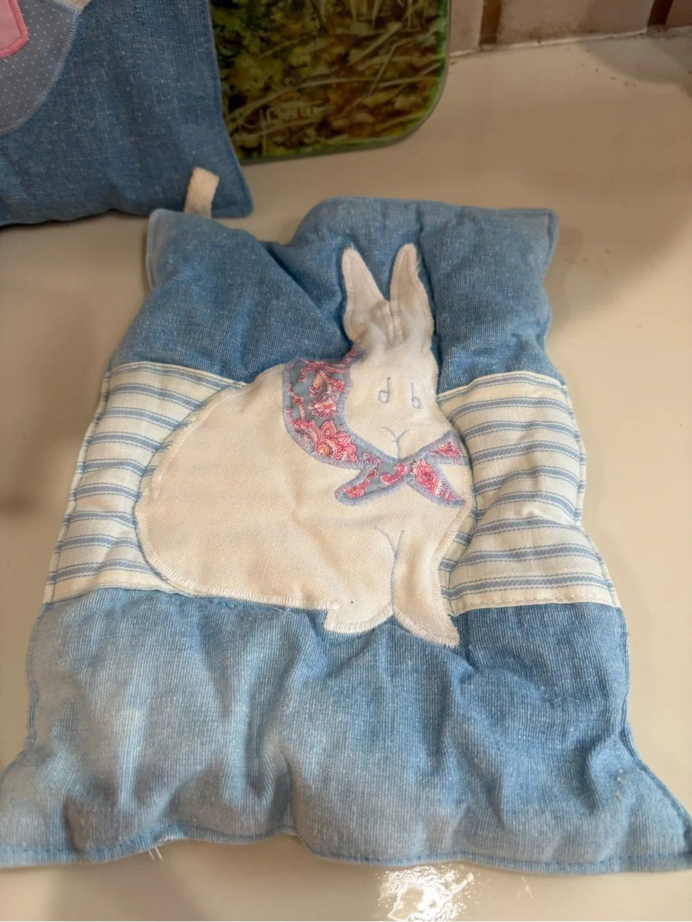 Blue Bunny, Chicken, Piggy Farm Animal  Kitchen Serving Mitts
